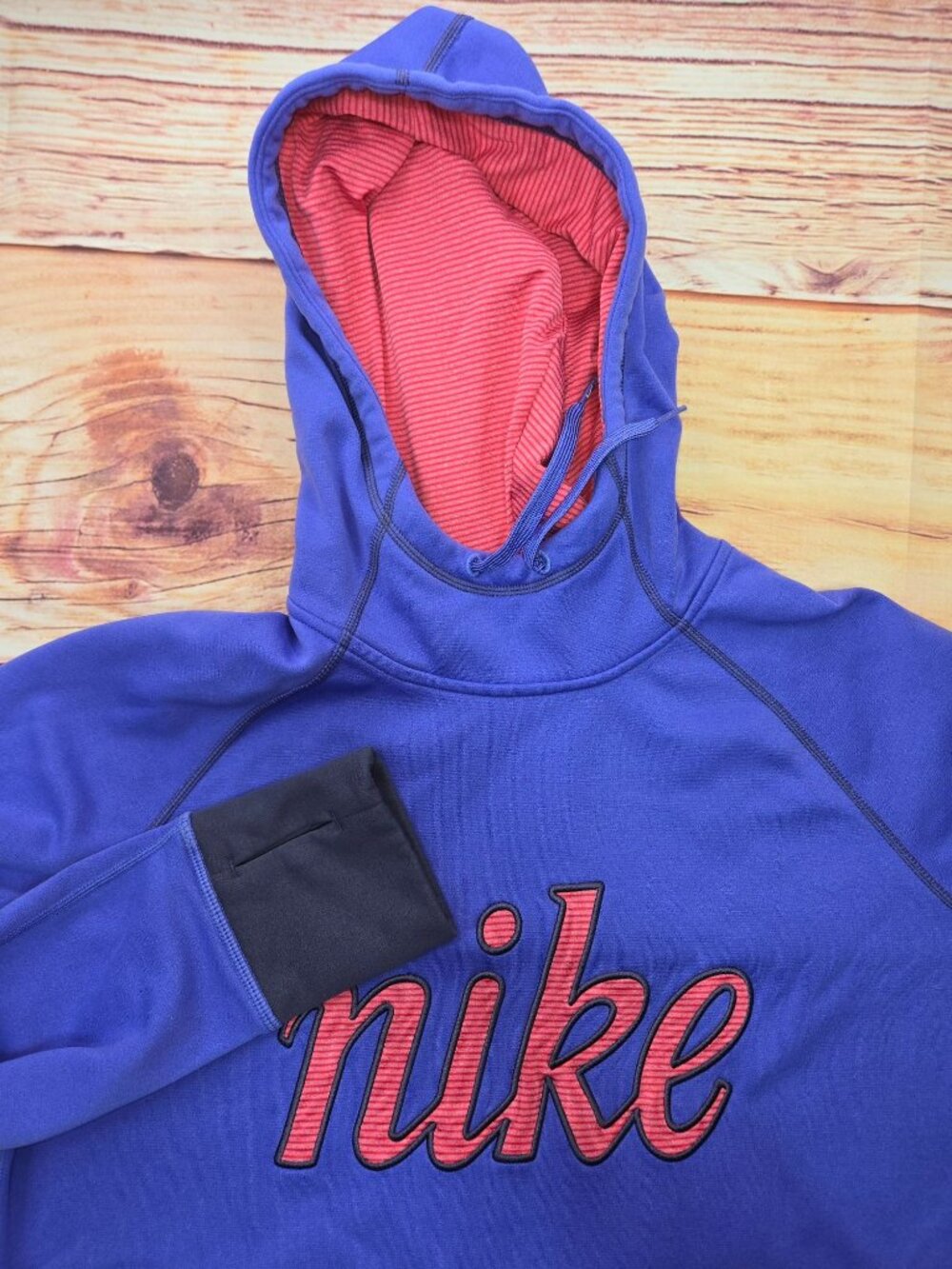Nike Therma-Fit Womens Pullover Hoodie Large Purple & Pink